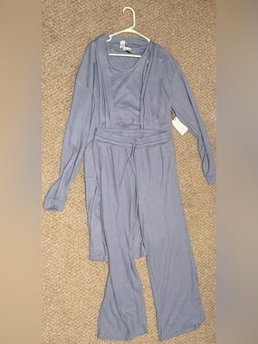Cozy Light Blue Lounge Set - 3-Piece